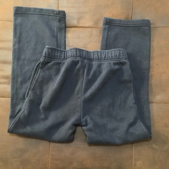 Children’s Place boys sweat pants - Picture 3 of 3